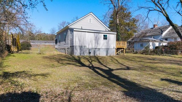 2997 Longmeadow Drive, Scottdale, GA 30079