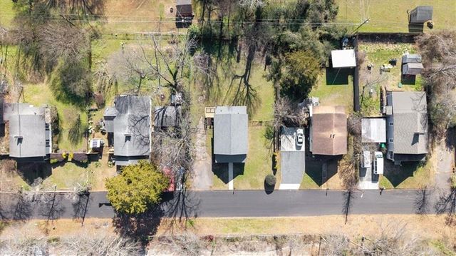 2997 Longmeadow Drive, Scottdale, GA 30079