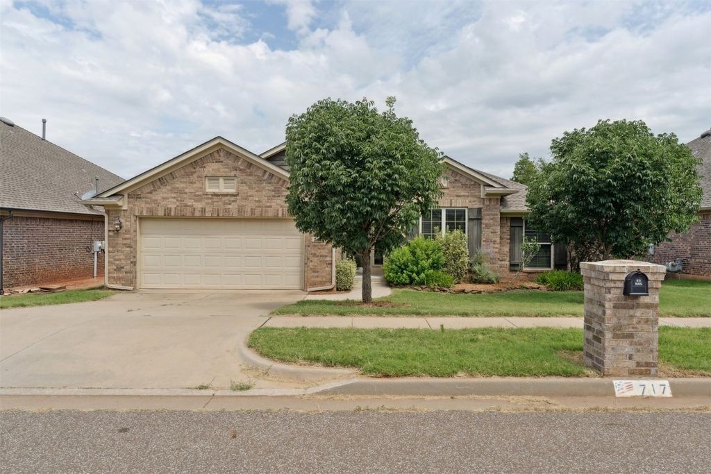 717 Havasu Drive, Norman, OK 73071