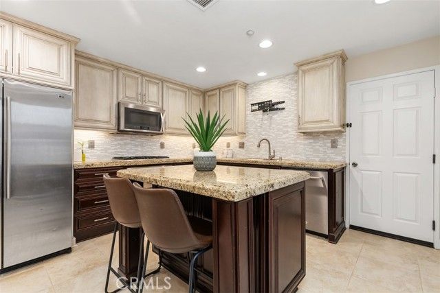 10 Azara, Ladera Ranch, CA 92694