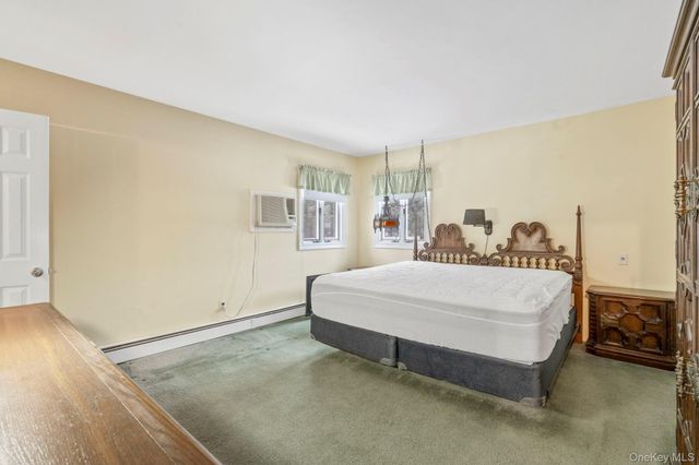 15 Thadford Street, East Northport, NY 11731