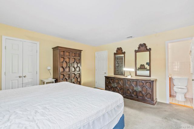 15 Thadford Street, East Northport, NY 11731