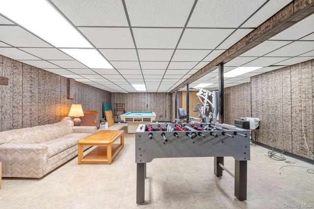 15 Thadford Street, East Northport, NY 11731