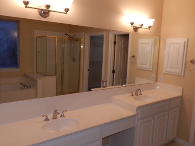 2514 Vista Creek Court, Garland, TX 75044