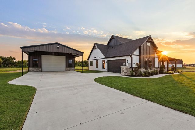 454 County Road 4833, Leonard, TX 75452