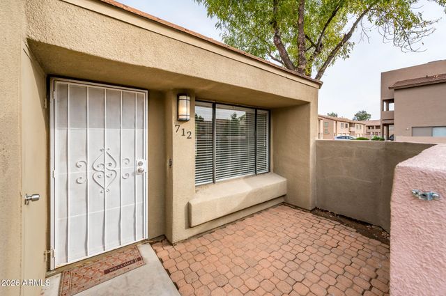 1432 W EMERALD Avenue 712, Mesa, AZ 85202