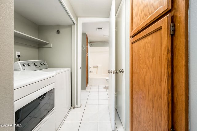 1432 W EMERALD Avenue 712, Mesa, AZ 85202