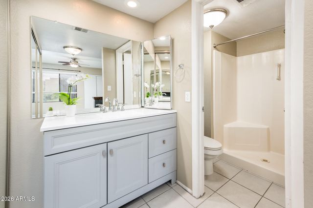 1432 W EMERALD Avenue 712, Mesa, AZ 85202