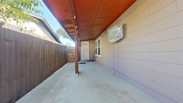4604 Rector Avenue, Fort Worth, TX 76133