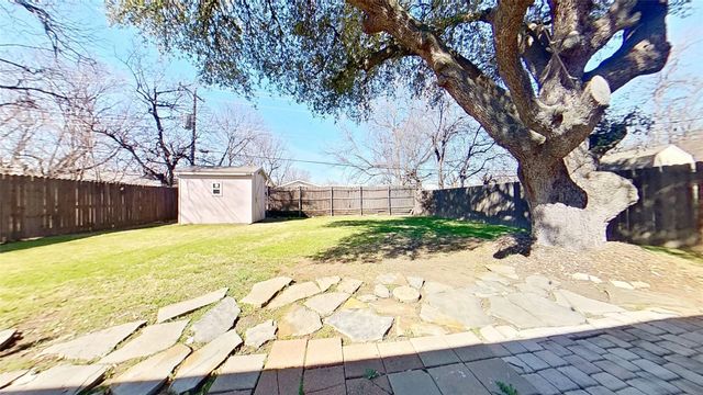 4604 Rector Avenue, Fort Worth, TX 76133