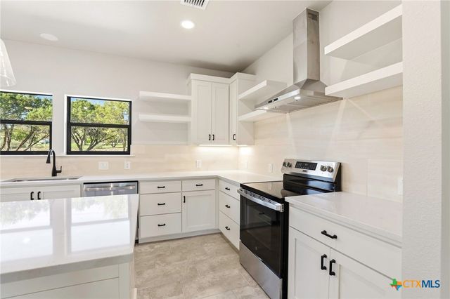 1615 Rocky Ridge Loop, Canyon Lake, TX 78133