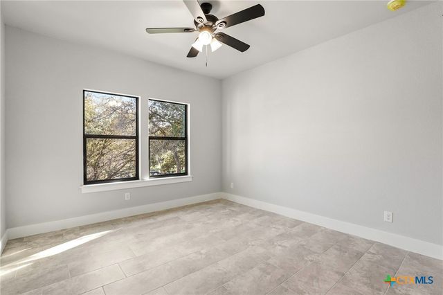 1615 Rocky Ridge Loop, Canyon Lake, TX 78133