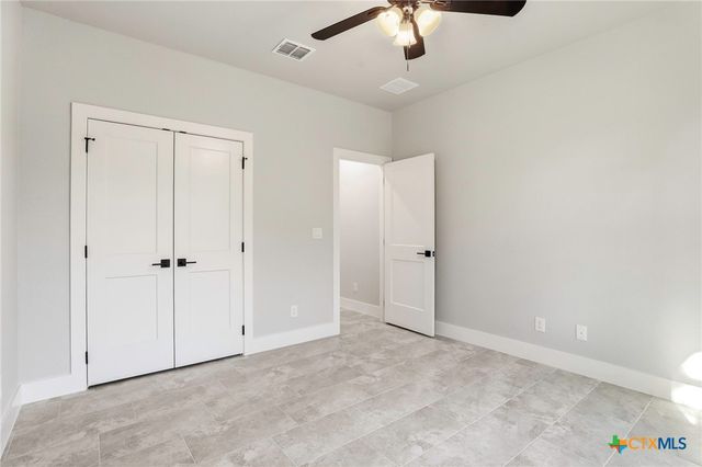 1615 Rocky Ridge Loop, Canyon Lake, TX 78133