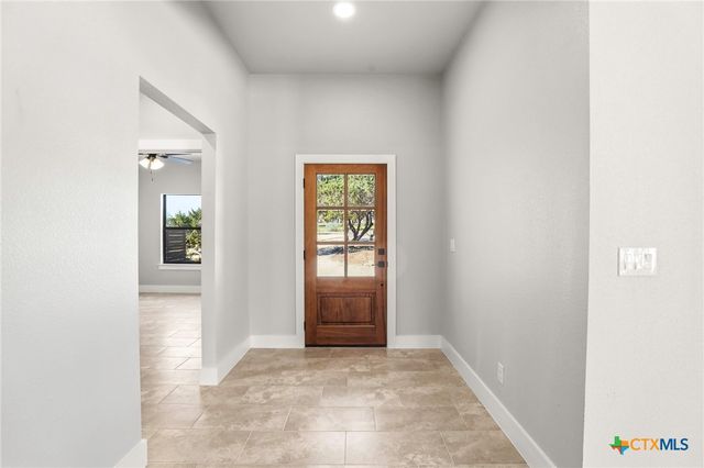 1615 Rocky Ridge Loop, Canyon Lake, TX 78133