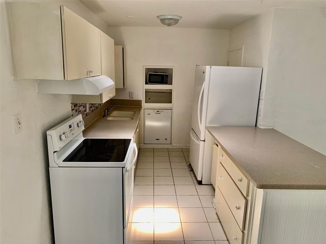 21100 MCGUIRE AVENUE, Port Charlotte, FL 33952