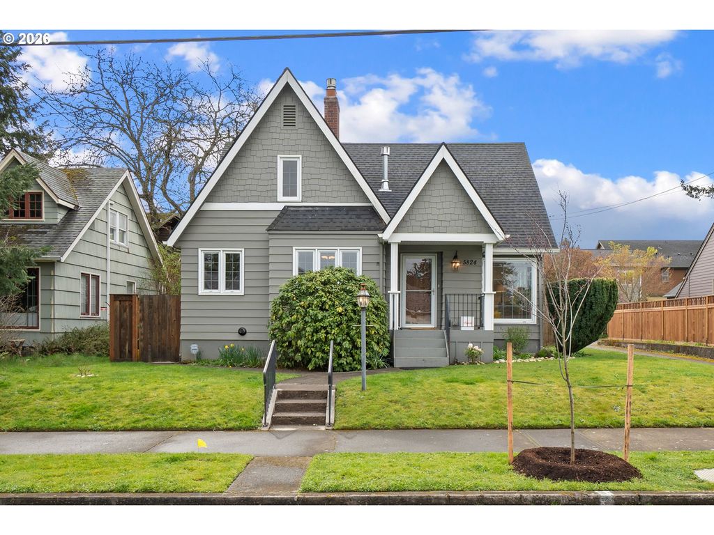 5824 Ne BROADWAY, Portland, OR 97213
