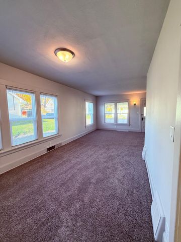 412 Woodbine Street, La Porte, IN 46350