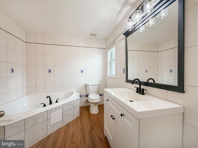 738 BRIDGEVIEW RD, Feasterville Trevose, PA 19053