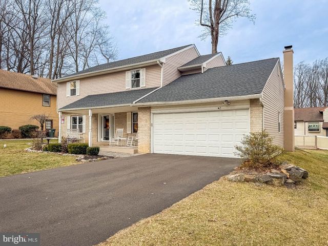 738 BRIDGEVIEW RD, Feasterville Trevose, PA 19053