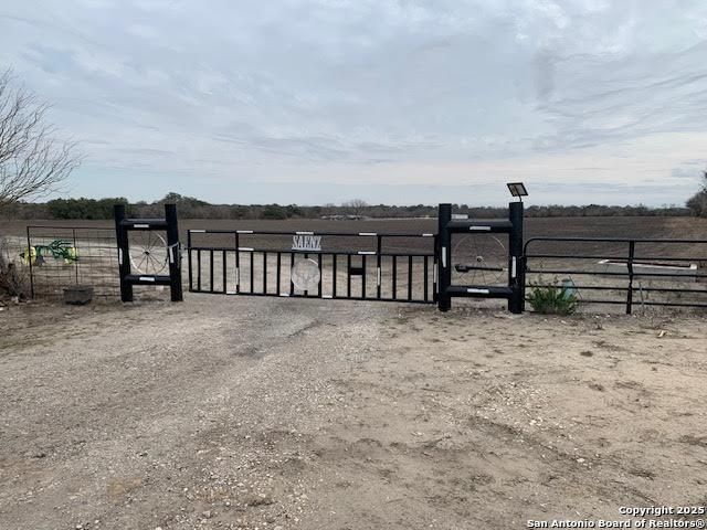 480 Cr 6721, Natalia, TX 78059