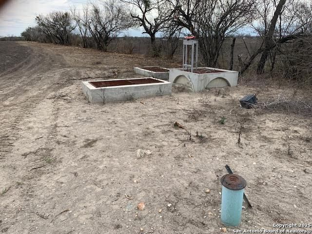 480 Cr 6721, Natalia, TX 78059