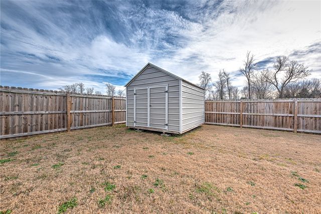 2400 Fennec Street, Siloam Springs, AR 72761