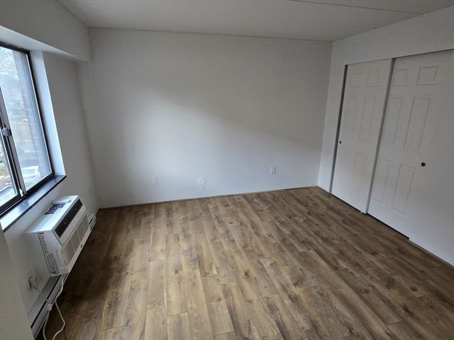 125 Pleasant St 304, Brookline, MA 02446