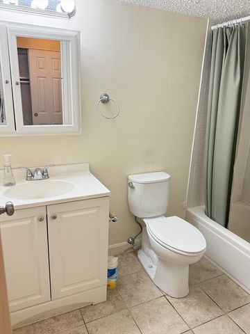 125 Pleasant St 304, Brookline, MA 02446