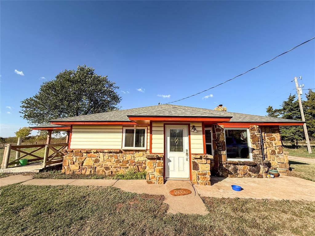 1127 County Street 2920 Street, Tuttle, OK 73089