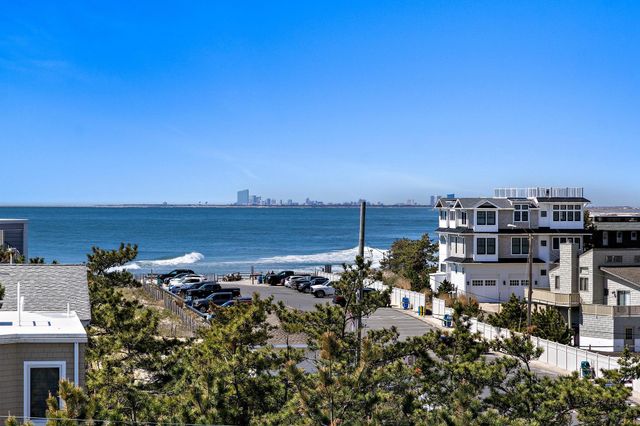 5307 S LONG BLVD, Long Beach Township, NJ 08008