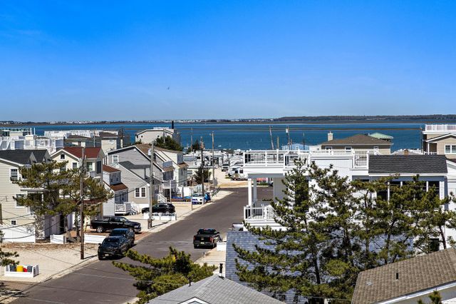 5307 S LONG BLVD, Long Beach Township, NJ 08008
