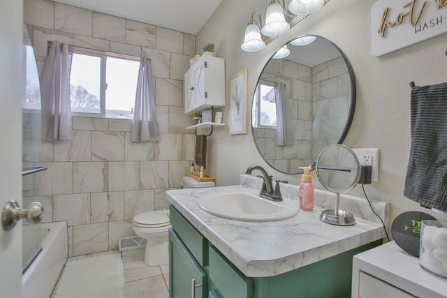 1120 S 15TH AVENUE, Wausau, WI 54401