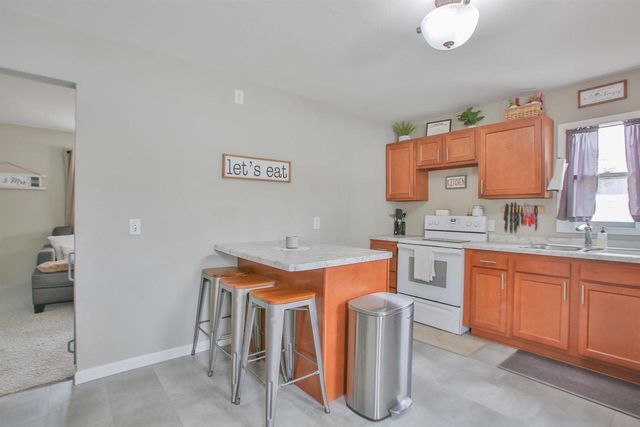 1120 S 15TH AVENUE, Wausau, WI 54401