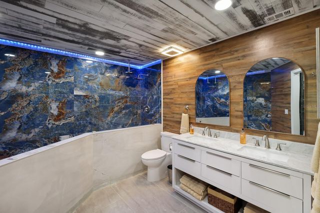 339 BARCELONA DRIVE 339, Bradenton, FL 34210