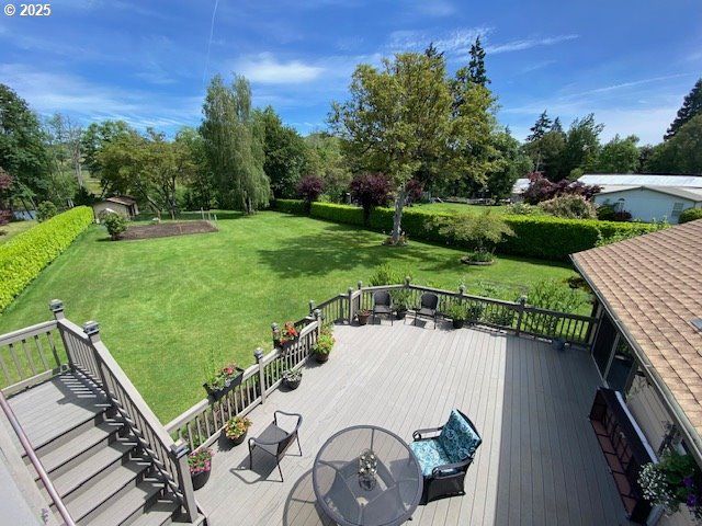 1884 WILD RIVER Dr, Roseburg, OR 97470