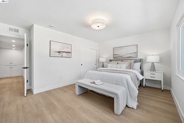 3221 Llano St, San Mateo, CA 94403