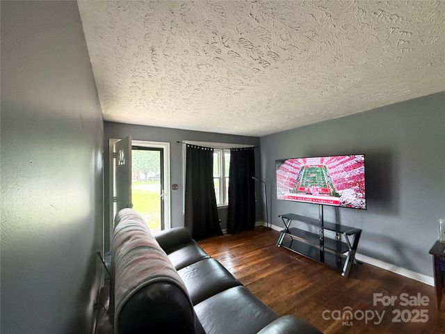 101 Windsor Drive, Cheraw, SC 29520