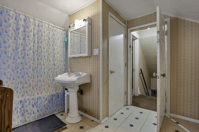 537 Ryan Avenue, Columbus, OH 43223