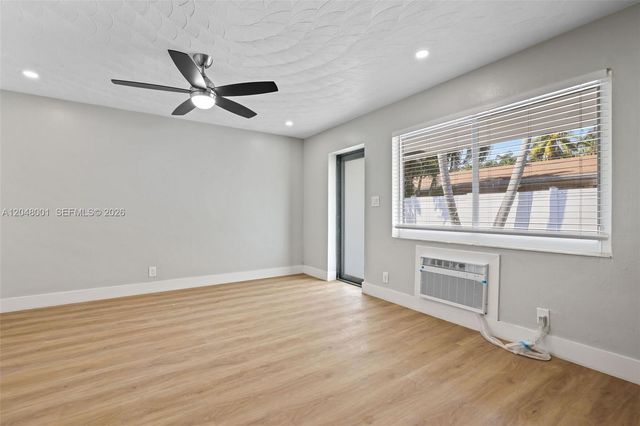 1634 NE 4th Place, Fort Lauderdale, FL 33301