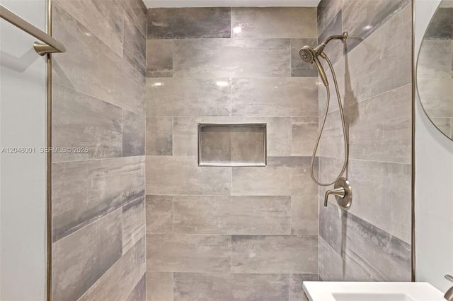 1634 NE 4th Place, Fort Lauderdale, FL 33301