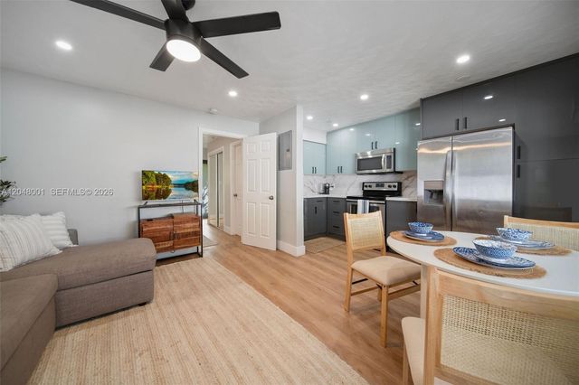 1634 NE 4th Place, Fort Lauderdale, FL 33301