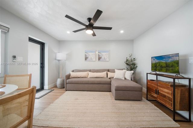 1634 NE 4th Place, Fort Lauderdale, FL 33301