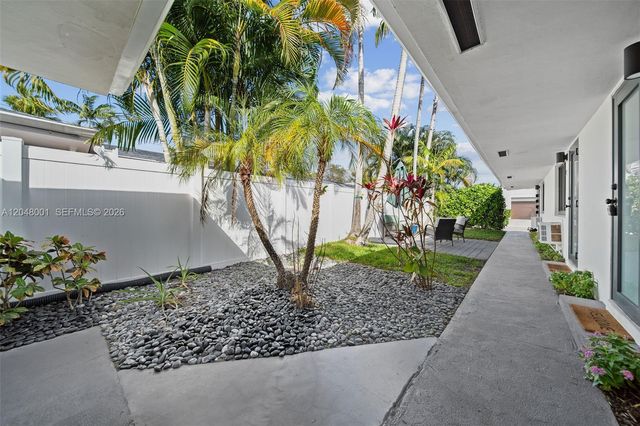 1634 NE 4th Place, Fort Lauderdale, FL 33301