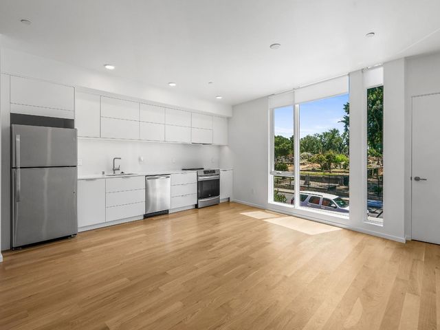 2431 Binnen Ln, Sacramento, CA 95818