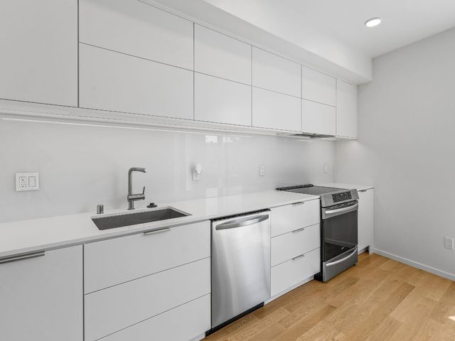 2431 Binnen Ln, Sacramento, CA 95818