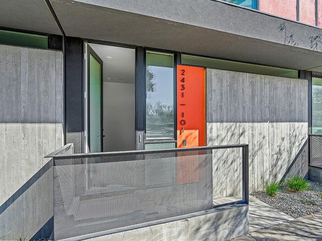 2431 Binnen Ln, Sacramento, CA 95818