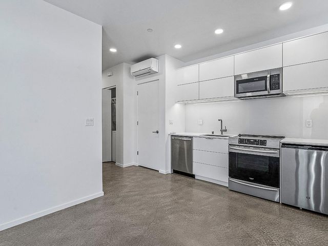 2431 Binnen Ln, Sacramento, CA 95818