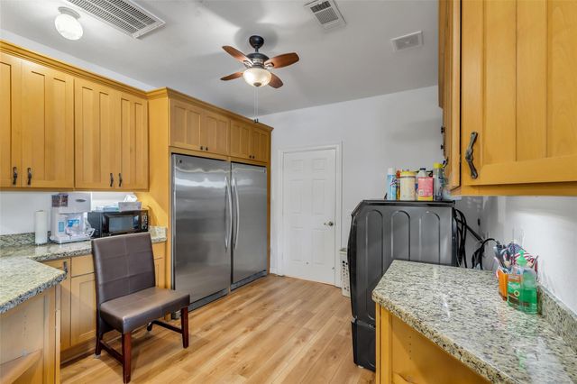 3811 Westerdale Drive, Fulshear, TX 77441