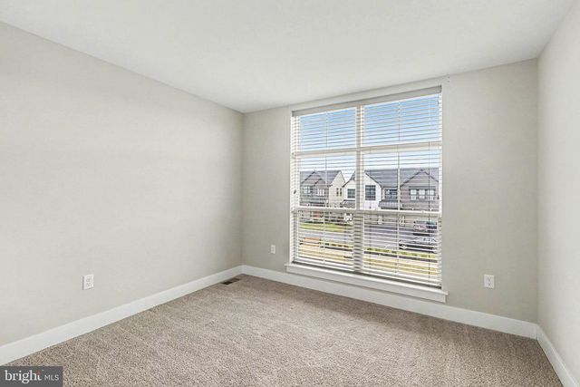 205 ESTATE DR, Mechanicsburg, PA 17055