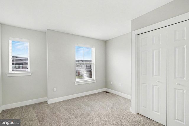 205 ESTATE DR, Mechanicsburg, PA 17055